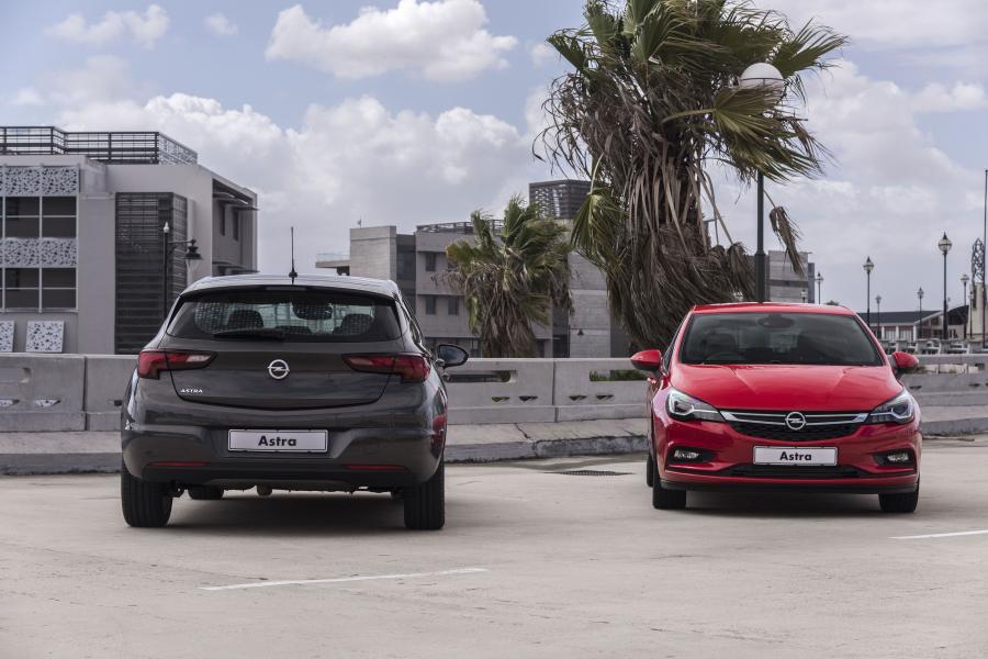  Opel Astra 2016 года  (ZA) (фото 40 из 40)